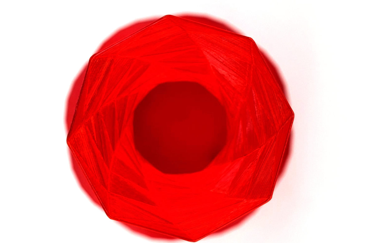 vase petg transparent red top